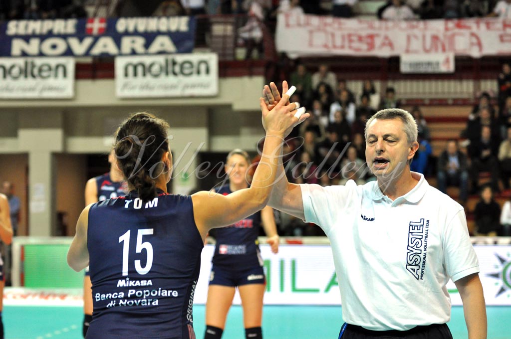 Asystel NO Yamamay (10)